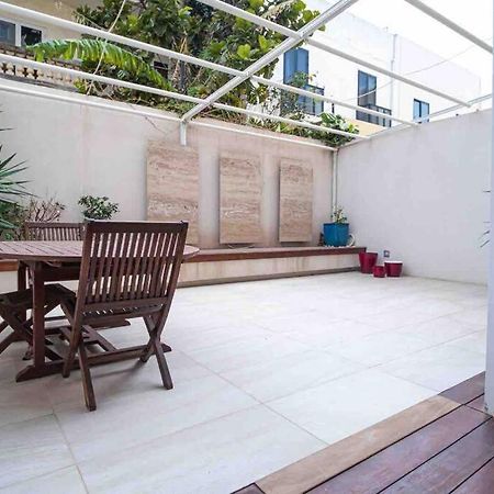 Pembroke St Julians Luxury, Comfort, Location Exterior photo