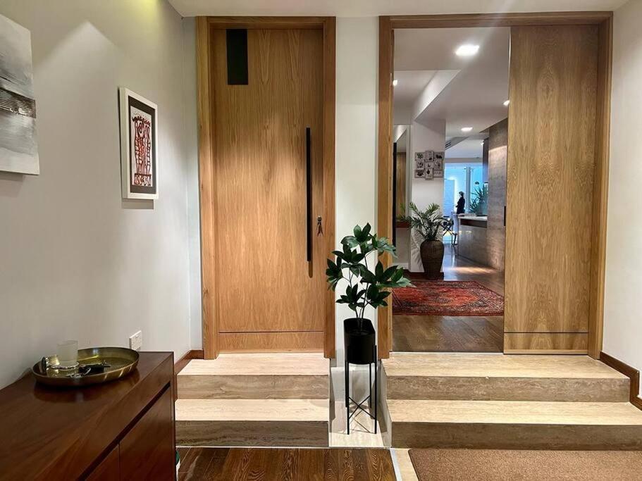 Pembroke St Julians Luxury, Comfort, Location Exterior photo