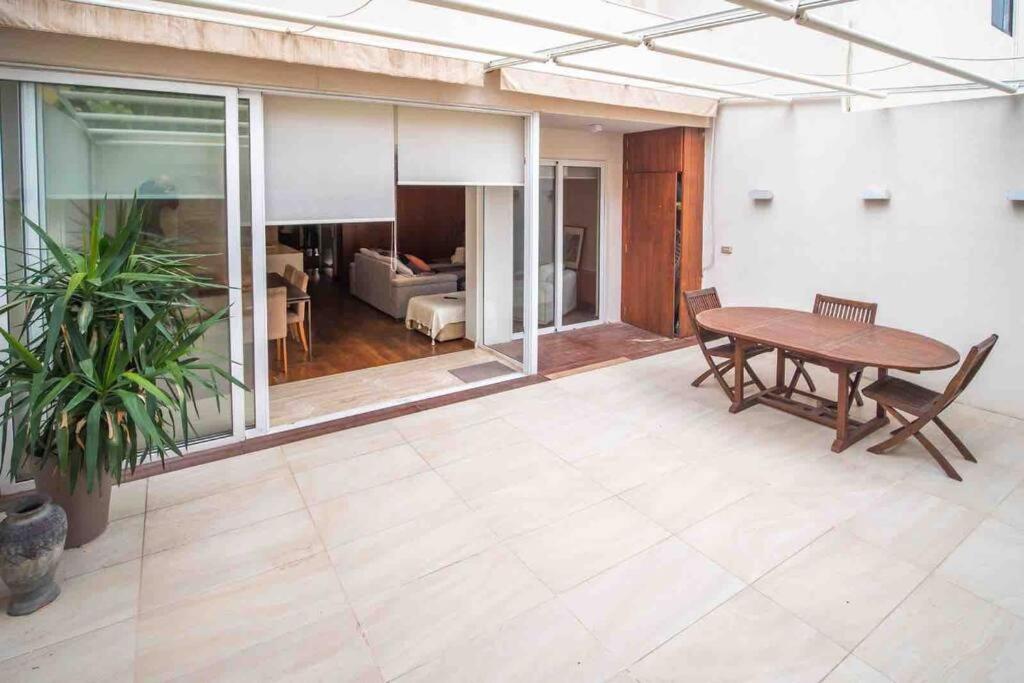 Pembroke St Julians Luxury, Comfort, Location Exterior photo
